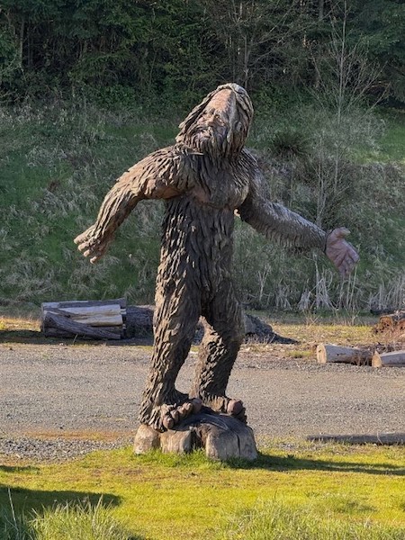 Olympic Peninsula Road Trip in One Day - sasquatch